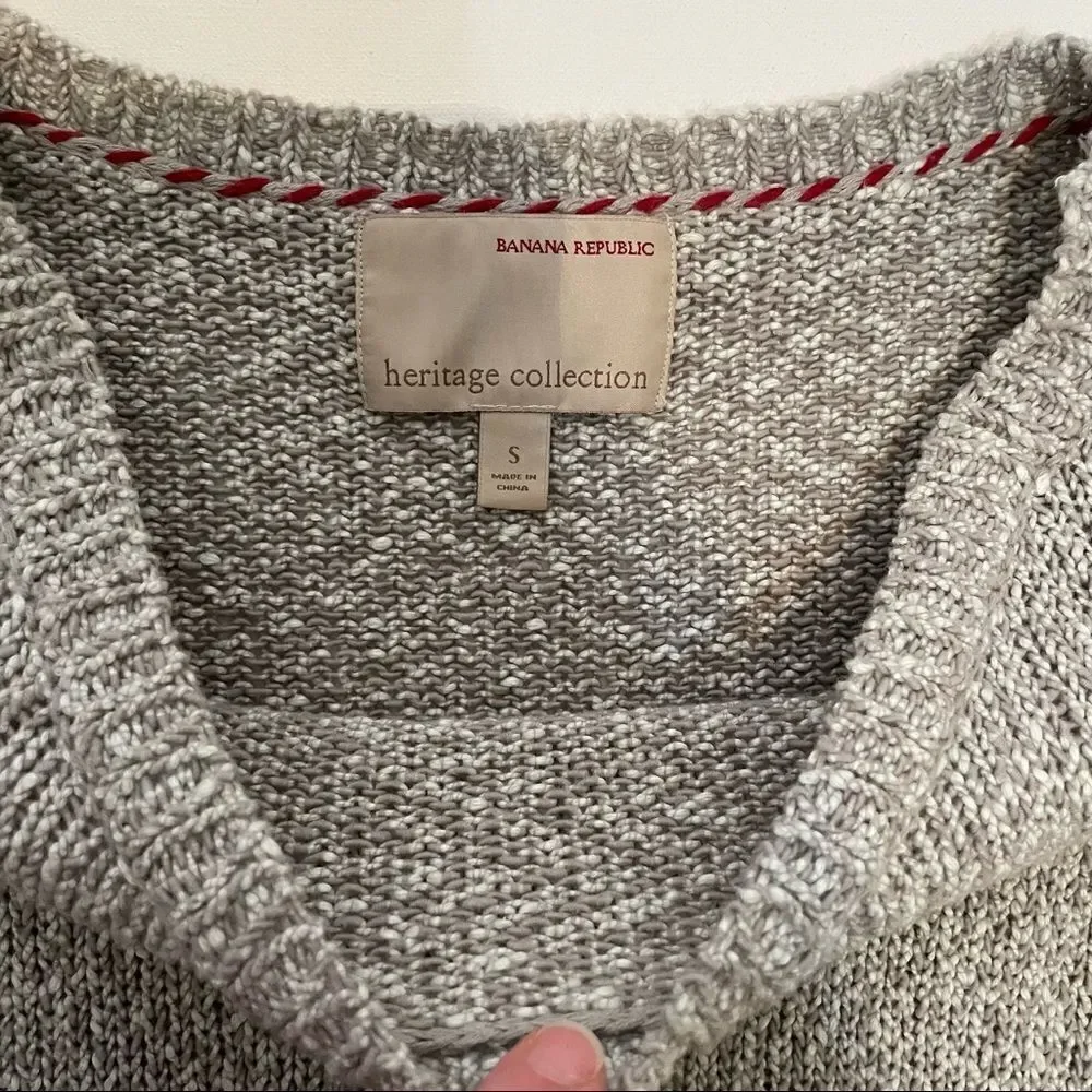 Banana Republic Heritage Collection 100% cotton gray pullover sweater Small - Picture 5 of 10